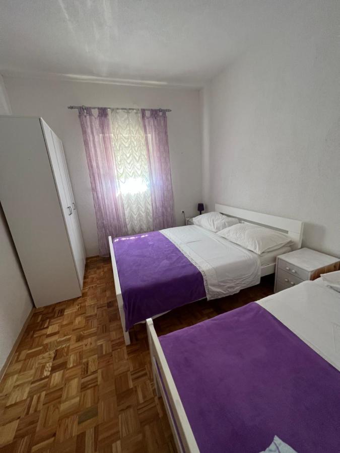 Apartment Vujcic Donji Okrug  Exterior foto