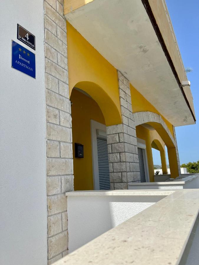 Apartment Vujcic Donji Okrug  Exterior foto